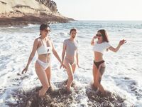 Onlyfans YummyYumYum - Esther Lain