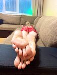 PlayWithAnny feet