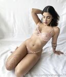 Uhveenyuh - HootieJessXO