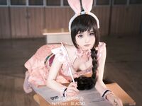 Blacqkl - School bunny