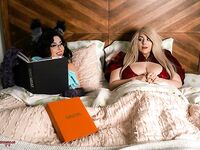 BI$HOUJOMOM COLLECTION