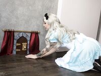 Luxlo Cosplay - Alice In Winderland