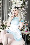 Luxlo Cosplay - Alice In Winderland