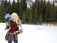 Luxlo Cosplay - Astrid