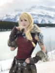 Luxlo Cosplay - Astrid