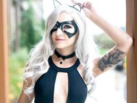 Luxlo Cosplay - Black Cat Leo Game Hall