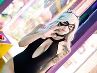 Luxlo Cosplay - Black Cat Leo Game Hall