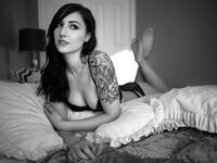 Luxlo Cosplay - Black & White Boudoir