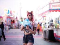 Luxlo Cosplay - Carnival Cat