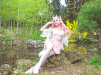 Luxlo Cosplay, Cherry Blossom Kitty