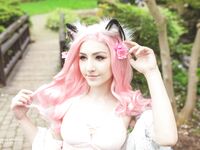 Luxlo Cosplay, Cherry Blossom Kitty
