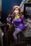 Luxlo Cosplay - Daphne