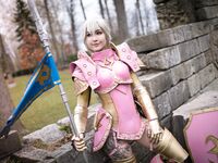 Luxlo Cosplay - Effie