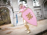 Luxlo Cosplay - Effie