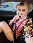 Luxlo Cosplay - Harley Quinn Selfies