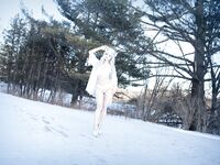 Luxlo Cosplay - Ice Queen