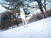 Luxlo Cosplay - Ice Queen