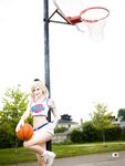 Luxlo Cosplay - Lola Bunny