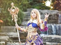 Luxlo Cosplay - Mesmer