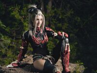 Luxlo Cosplay - Odogaron