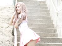 Luxlo Cosplay - Pink Magical Fuku