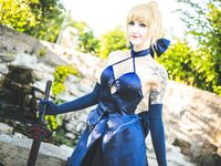 Luxlo Cosplay - Saber