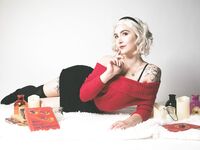 Luxlo Cosplay - Sabrina