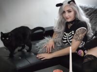 Luxlo Cosplay - Skele-Kitty