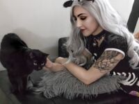 Luxlo Cosplay - Skele-Kitty