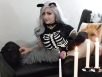 Luxlo Cosplay - Skele-Kitty