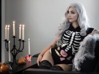 Luxlo Cosplay - Skele-Kitty