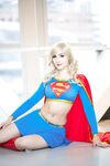Luxlo Cosplay - Supergirl
