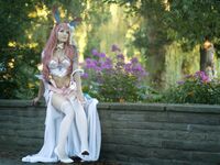 Luxlo Cosplay - Sylveon