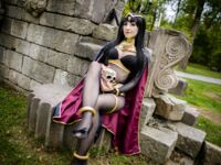 Luxlo Cosplay - Tharja