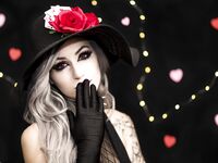 Luxlo Cosplay - Valentines Shadow Sae