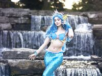 Luxlo Cosplay - Vaporeon Waterfall