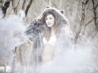Luxlo Cosplay - Winter Wolf