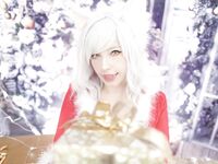 Pia - Christmas Hanakawa