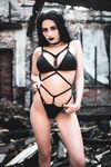 Rolyatistaylor-Goth Girlfriend