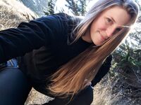 Xev Bellringer pics for fans