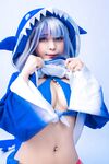 Gura Cosplay non-nude