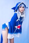 Gura Cosplay non-nude