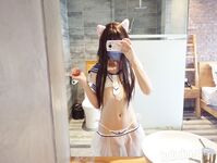 Loli V-string and Uniform