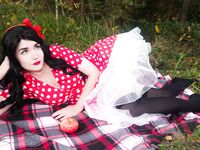 ASMR KittyKlaw forest