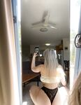 Bootybyshel tease and nude photos
