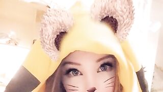 Belle Delphine - Pikachu