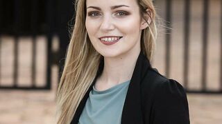 Kerry Carmody | Kerry_Renee