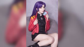 Shirokitsune - Misato Katsuragi