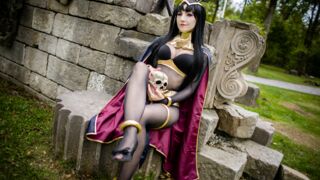 Luxlo Cosplay - Tharja