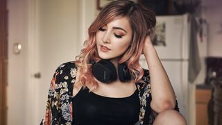 Luxlo Cosplay - Warm Fashion